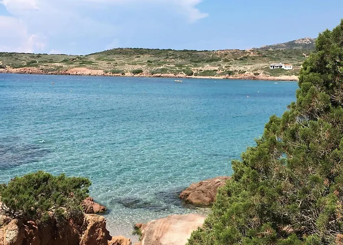 Affittimoderni Isola Rossa Cala Serena - Pase02 * Trinità dʼAgultu