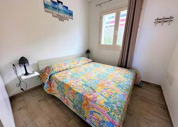 Apartman Affittimoderni Isola Rossa Cala Serena - Pase02 Trinità dʼAgultu
